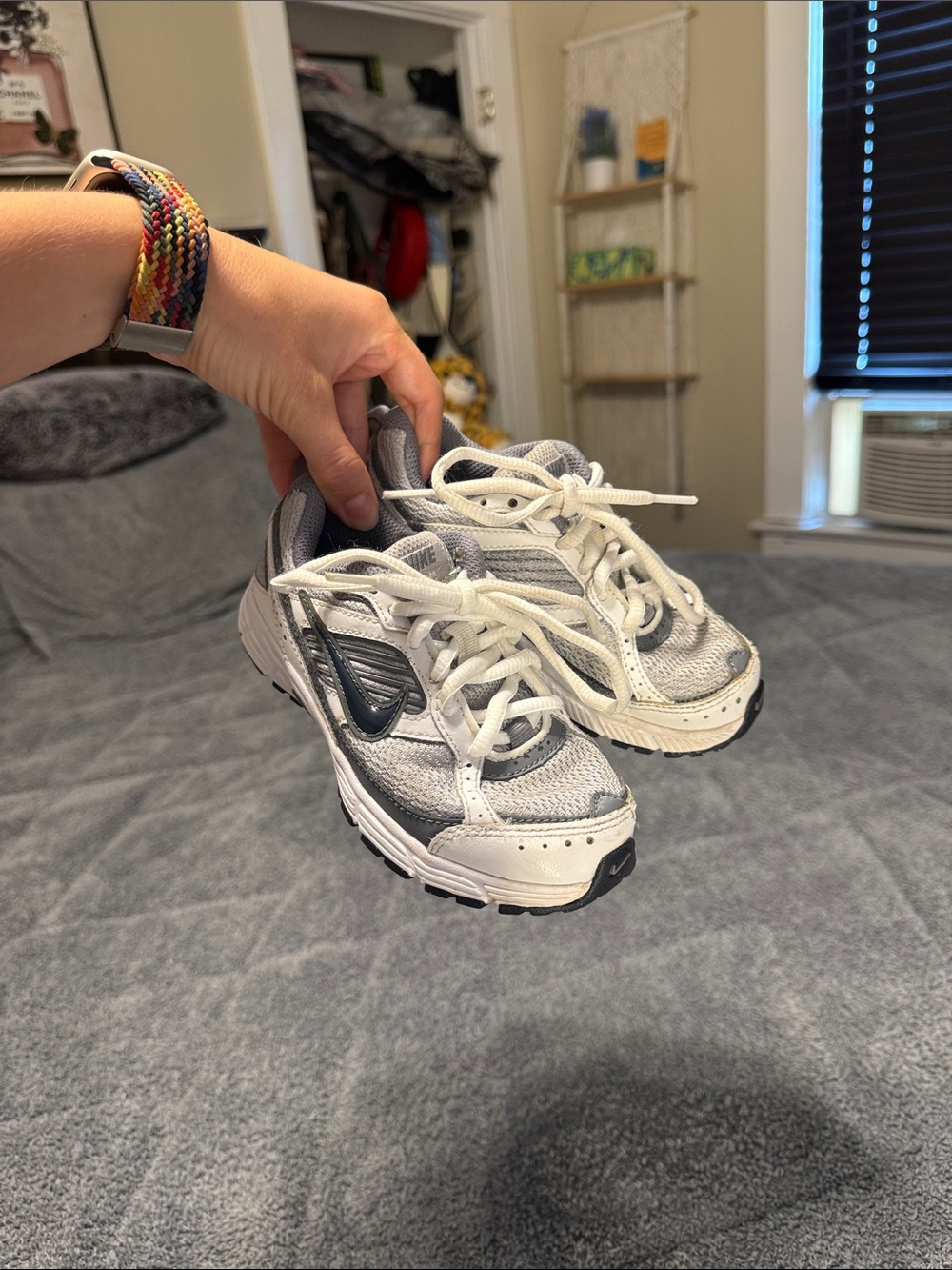 Nike Kids White and Gray Lace-Up Sneakers - Picture 7 of 12